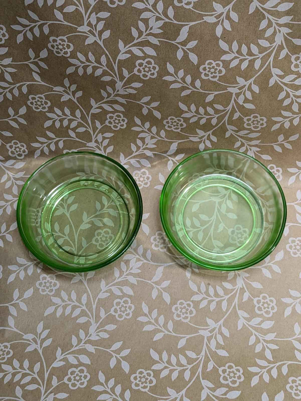 Vintage uranium glass berry bowls - Shop Under The Cedar