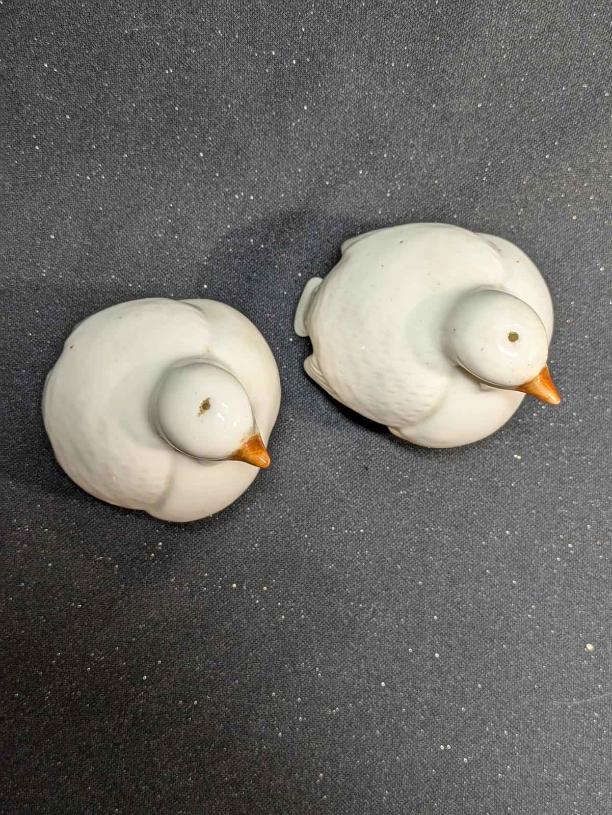 Two Turtle Doves, salt & pepper shakers.  Ceramic. Vintage - Shop Under The Cedar