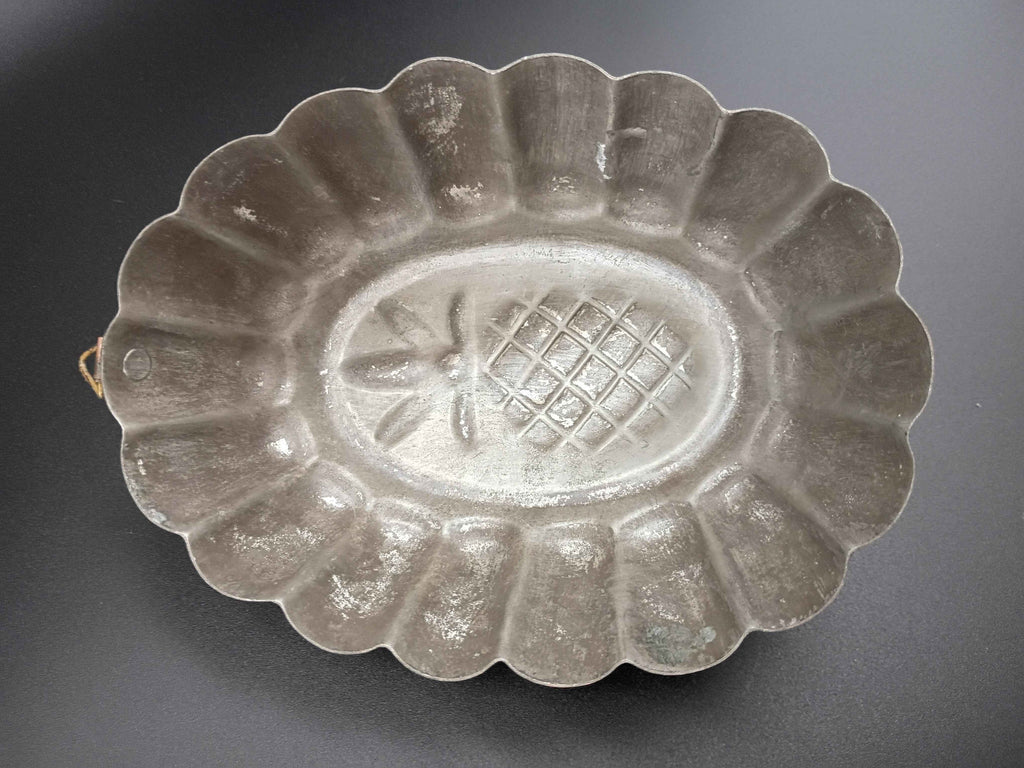 VTG Portugal Copper Tin Lined Oval Pineapple Mold Jello Cake Pan Wall Art. 5in x 7in - Shop Under The Cedar