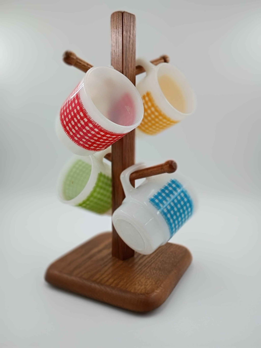 Wooden Mug Holder with 4 Anchor Hocking Fire King Mugs - Shop Under The Cedar