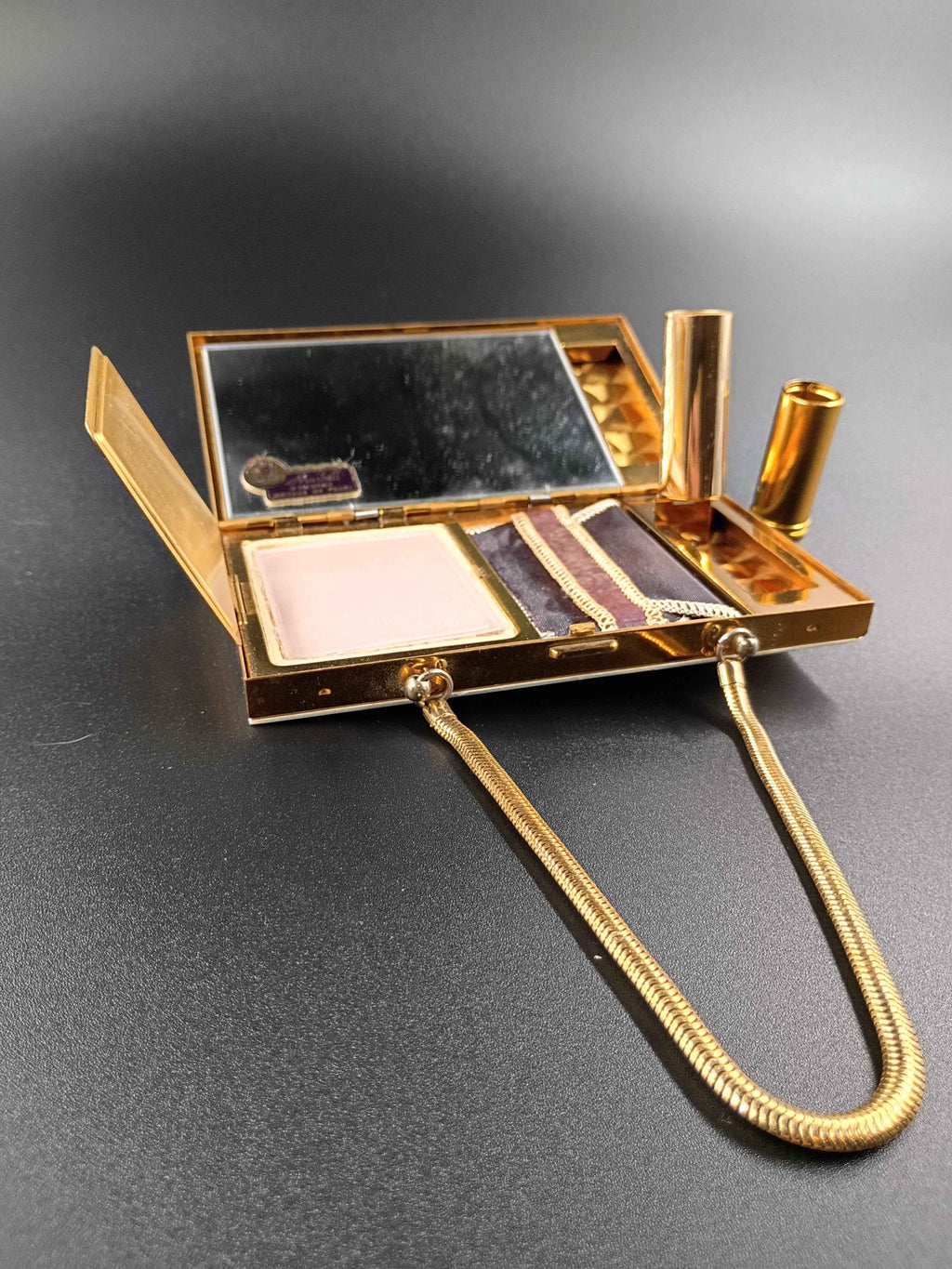 Art Deco Marhill 50s Mother of Pearl Compact Clutch. 3in x 5.5in - Shop Under The Cedar